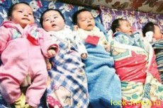 У супружеской пары в Китае родились сразу восемь детей