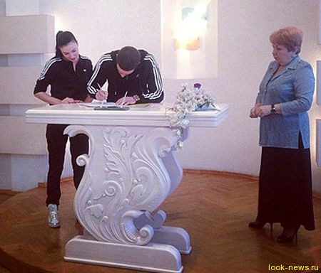 Анастасия Приходько вышла замуж в спортивном костюме