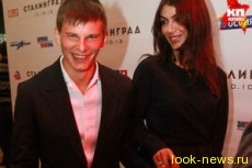 Андрей Аршавин впервые вывел в свет новую подругу