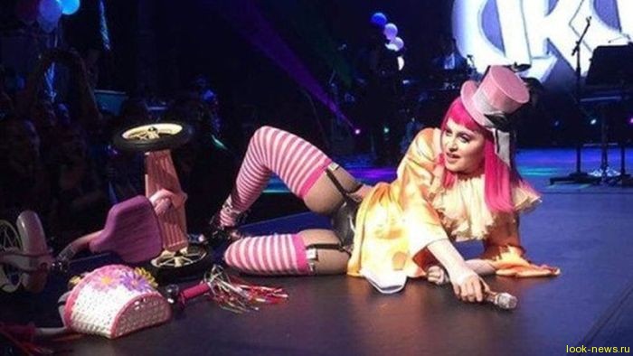 Мадонна шокировала публику в Австралии на концерте
