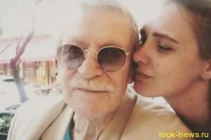 Молодая жена 86-летнего актера Краско рассказала об интимной жизни 